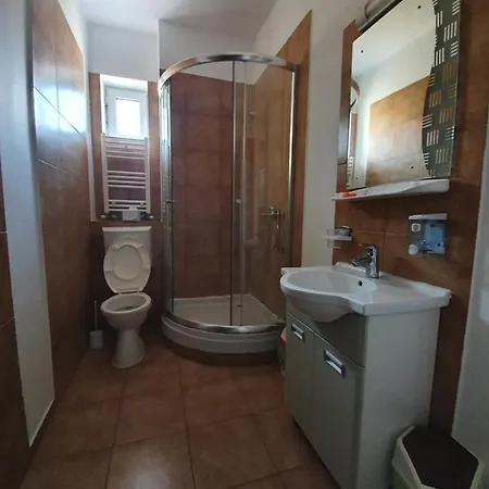 ゲストハウス Anelu