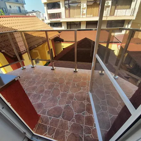 Anelu Guest house