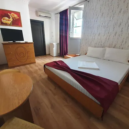 Anelu Guest house