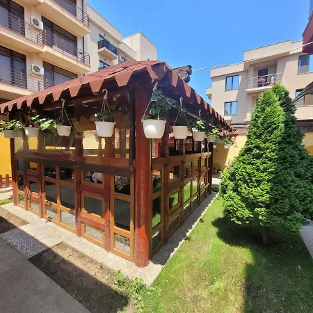 Anelu Penzion Năvodari