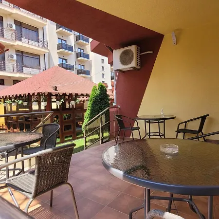 Anelu Guest house 3*